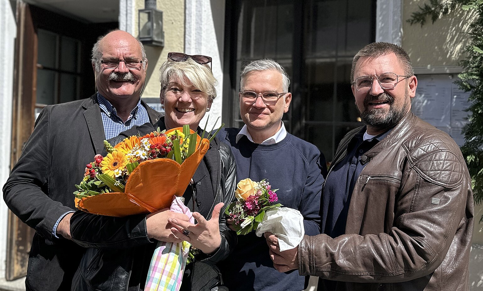 – Vlnr: Andreas Wrobel-Leiphold, Claudia Grimsmann, Harald Stocker und der neue Vorsitzende des Bezirksverbands Niederbayern-Oberpfalz Heiko Langer.