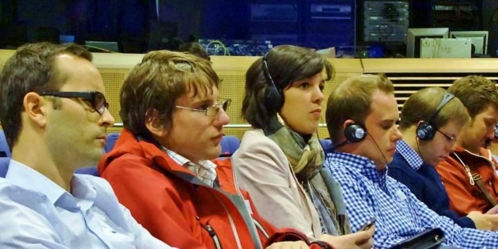 Junge Journalisten bei unserer Brüssel-Reise 2013, dritte von links ist die stellvertretende Fachgruppen-Vorsitzende Alexandra Haderlein